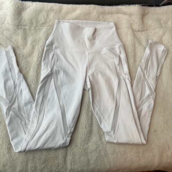 Alo epic mesh high waisted leggings - Picture 3 of 6